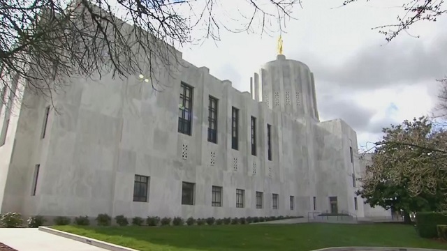 generic-oregon-capitol-generic-salem-generic-capitol-building-generic-oregon-state-capitol.jpg