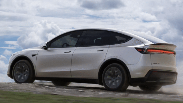 您對YL Tesla模型感興趣嗎?我們有糟糕的消息。 您對YL Tesla模型感興趣嗎?我們有糟糕的消息。