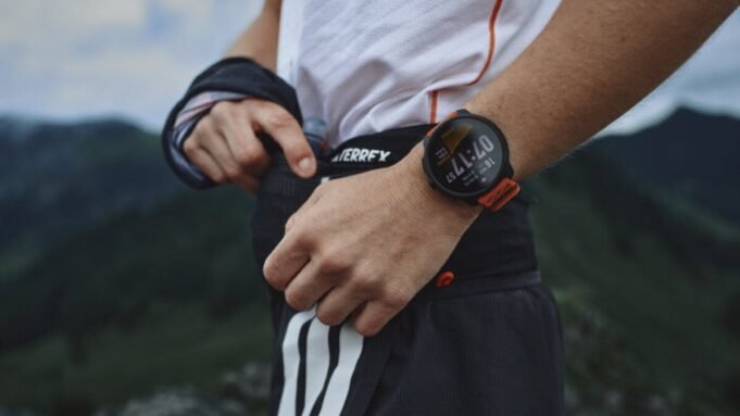 Suanto Race 2 Sports Watch發射，現在以499美元的價格出售