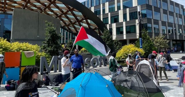 反對以色列鏈接的微軟新教工人佔據了總部校園