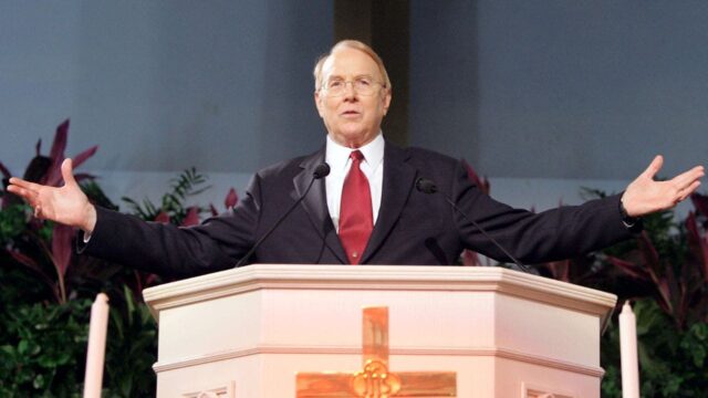 五位總統的有影響力的信仰和顧問的領導人詹姆斯·多布森（James Dobson）死於89歲