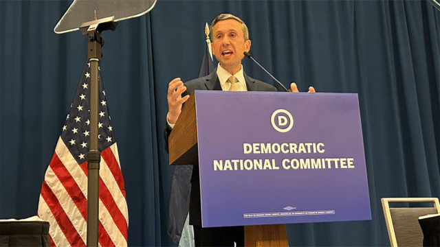 DNC Martin主席在民主黨的主要夏季會議上推動了黨的團結 DNC Martin主席在民主黨的主要夏季會議上推動了黨的團結