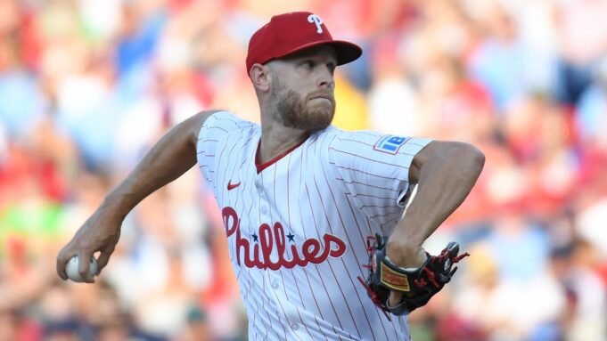 扎克·惠勒(Zack Wheler)處理右臂上的血塊,前MLB團隊稱重身體團隊 扎克·惠勒(Zack Wheler)處理右臂上的血塊,前MLB團隊稱重身體團隊