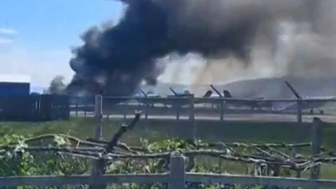 飛機在蒙大拿州發生碰撞之後,主要的火球爆發:您知道什麼 飛機在蒙大拿州發生碰撞之後,主要的火球爆發:您知道什麼