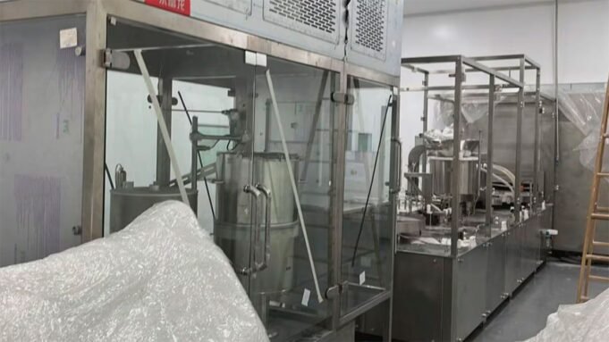受控金融：前僱員譴責惡劣條件和完全缺乏控制