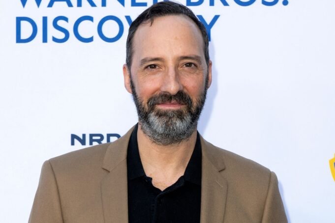托尼·黑爾（Tony Hale）認為，他將在“玩具故事4（特別）而不是他”中扮演一個大明星。