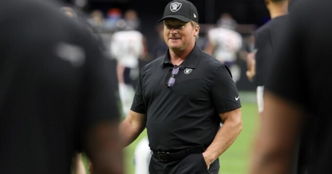 六月,格拉丁贏得了與NFL的最新法庭戰鬥,羅傑·戈德爾(Roger Godel) 六月,格拉丁贏得了與NFL的最新法庭戰鬥,羅傑·戈德爾(Roger Godel)