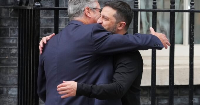 Zelenskyy遇到英國Starmer,而歐洲累積了特朗普 – 普丁峰會 Zelenskyy遇到英國Starmer,而歐洲累積了特朗普 – 普丁峰會