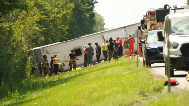western-new-york-bus-crash2.jpg