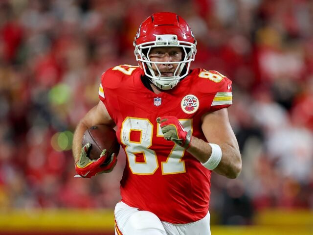 AFP__20251028__2243710531__v2__HighRes__WashingtonCommandersVKansasCityChiefs-1761626713.jpg