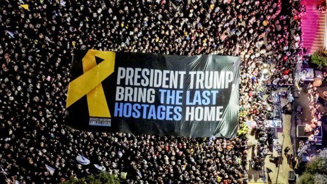 israel-rally-hostages-trump.jpg