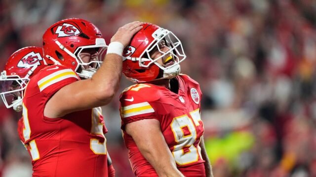 nfl-chiefs-travis-kelce-102725-1.jpg