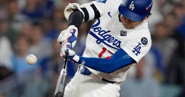 urnpublicidap.org074219e2c1ad401a2e886e9a2a4d6ca2World_Series_Blue_Jays_Dodgers_Baseball_99730.jpg
