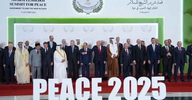 urnpublicidap.orgadd0f22337abb91f6f8b38f734e7a443Trump_Mideast_Wars_Gaza_74405.jpg