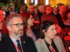 民主黨市長的聖殿:“梅洛妮在安全方面失敗了”