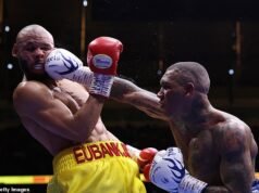 小克里斯·埃班克斯 (Chris Ebanks Jr.) 斥責了他的發起人,擔心他會在比賽新聞發布會後洩露秘密。