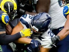 記者鮑勃·康多塔 (Bob Condotta) 對海鷹隊對陣公羊隊的失利進行了評價分析