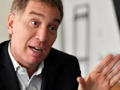 迭戈·桑泰利前往內烏肯,以菲格羅亞的“不妥協”政策來結束數字