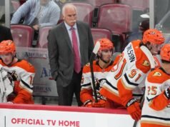 鴨隊希望主場冰場能成為萬能藥,因為大規模的發薪日巡演