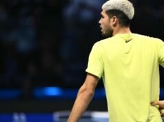 ATP總決賽,阿爾卡拉斯-辛納決賽期間都靈看台上的新疾病