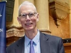 喬賽亞·奧伯:“人工智能、教育和勇氣:這就是拯救民主的方式。”