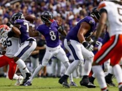 烏鴉隊四分衛拉馬爾·傑克遜(膝蓋)為克利夫蘭首發