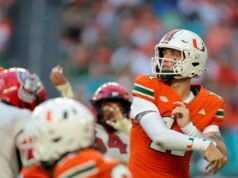 排名第 15 的邁阿密隊憑藉雅各布·托馬斯的防守英勇擊敗了北卡羅來納州立大學