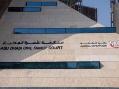 WhatsApp 對話支持一名婦女獲得 33 萬迪拉姆貸款的權利