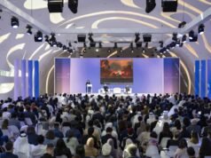 迪拜未來論壇第四屆會議議程繁忙