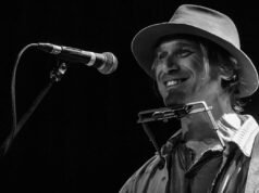 另類鄉村歌手托德·斯奈德 (Todd Snider) 在襲擊和住院後去世,享年 59 歲