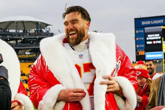 Travis-Kelce-Chiefs-game-christmas-day-122524-eb525c5345f74c90892d0c0d2147f5c4.jpg