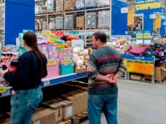 批發黑色週拉開高達40%的促銷提振消費