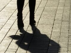 追捕盧娜以巨大震驚結束