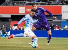 紐約足球俱樂部前鋒阿隆索·馬丁內斯在季后賽遭遇膝蓋受傷