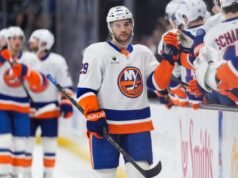 喬納森·杜魯因 (Jonathan Drouin) 繼續強勢發揮,打入關鍵進球幫助島民隊獲勝