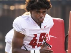 WSU LB Gavin Barthiel 出人意料地首發並在對陣他的前球隊的比賽中獲利