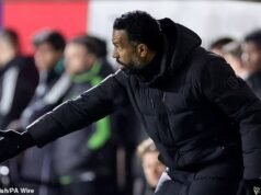 飽受批評的凱爾特人主帥威爾弗雷德·南希質疑他的球員的心態……並指責他們在定位球中丟了太多廉價的球。