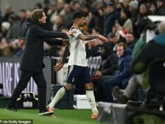 馬特·巴洛寫道,托特納姆熱刺在與利物浦的比賽中搞得一團糟,迫使一場勢均力敵的比賽,但又輸了——托馬斯·弗蘭克的球隊仍在努力發展自己,兩張毫無意義的紅牌就證明了這一點。