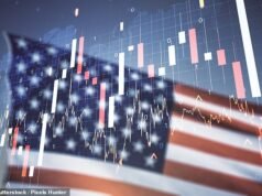 特朗普對關稅飆升表示歡迎,因為美國經濟以兩年來最快的速度增長