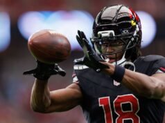 紅雀隊的哈里森(腳後跟)表示他感覺“足夠好”來面對獵鷹隊