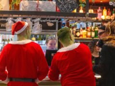 聖誕節和節禮日酒吧營業時間是?