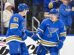 藍軍打得更有決心,而鴨隊則在籃網打上問號