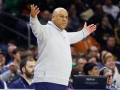 科爾·瑟塔 (Cole Serta) 和杰倫·哈拉爾森 (Jaylen Haralson) 在加時賽中幫助巴黎圣母院戰勝 TCU