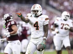 大學橄欖球季后賽綜述:第 10 名邁阿密奧斯汀隊和第 7 名德克薩斯農工大學