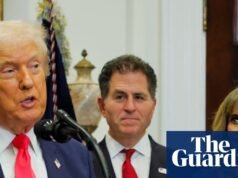 億萬富翁特朗普的支持者慷慨地打扮自己的影響力|商業