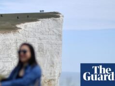 生活在邊緣:英國年輕人告訴我們關於海岸生活的事情 |年輕人