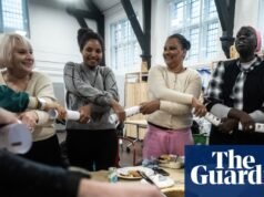 “賬單持續上漲”:英國社區“溫暖空間”不斷增加英國的生活成本危機