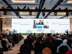 中東多發性硬化症委員會召開會議。