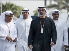 哈立德·本·穆罕默德·本·扎耶德觀看第 17 屆一級方程式比賽的進程(視頻)