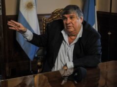 “你在開玩笑吧” El Intransigente 政策